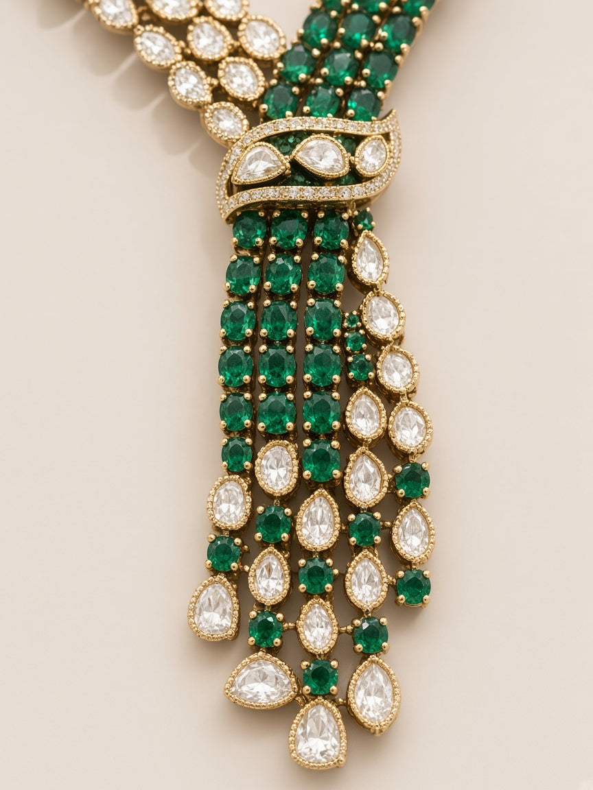 Sabz Polki Cascade Necklace Set, close detail of the stone setting